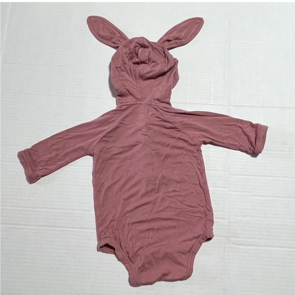 Kate Quinn HSA First Easter bamboo bunny ears bodysuit 3-6 months